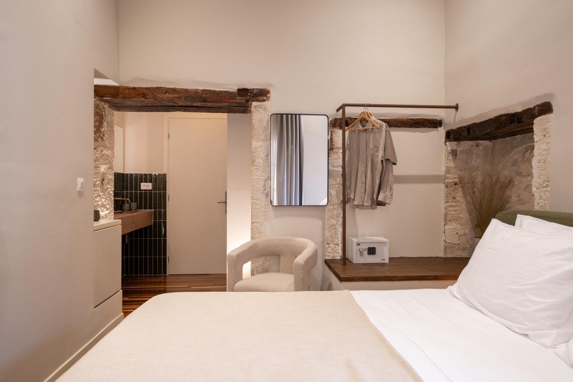 Qualia Slowlife Suites La Canea Esterno foto