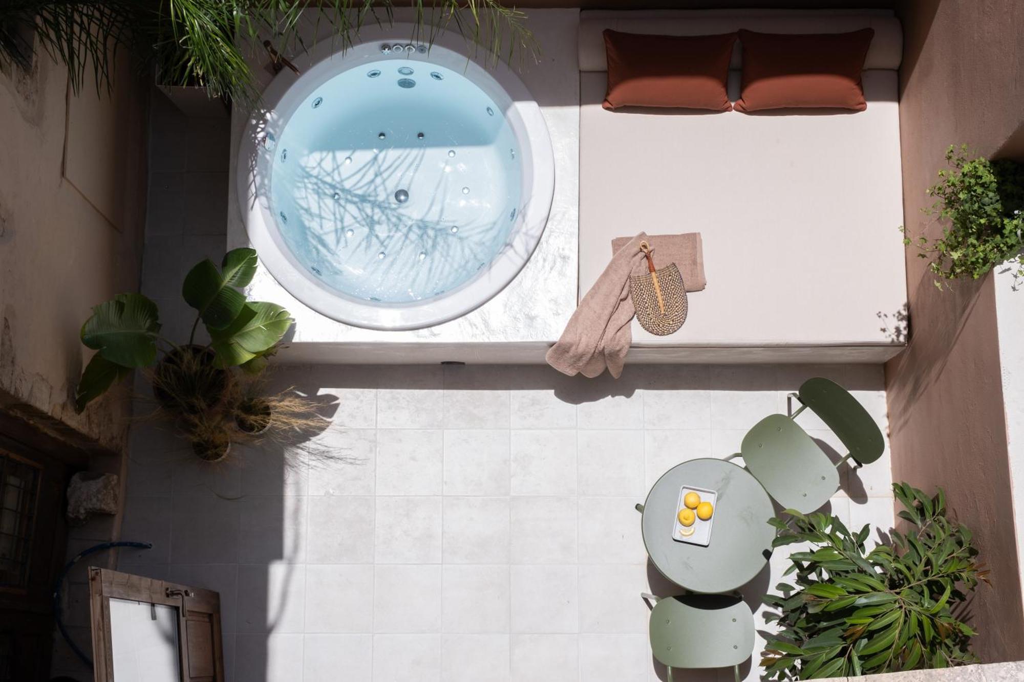 Qualia Slowlife Suites La Canea Esterno foto