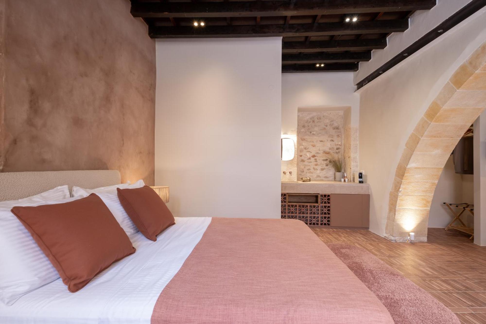 Qualia Slowlife Suites La Canea Esterno foto