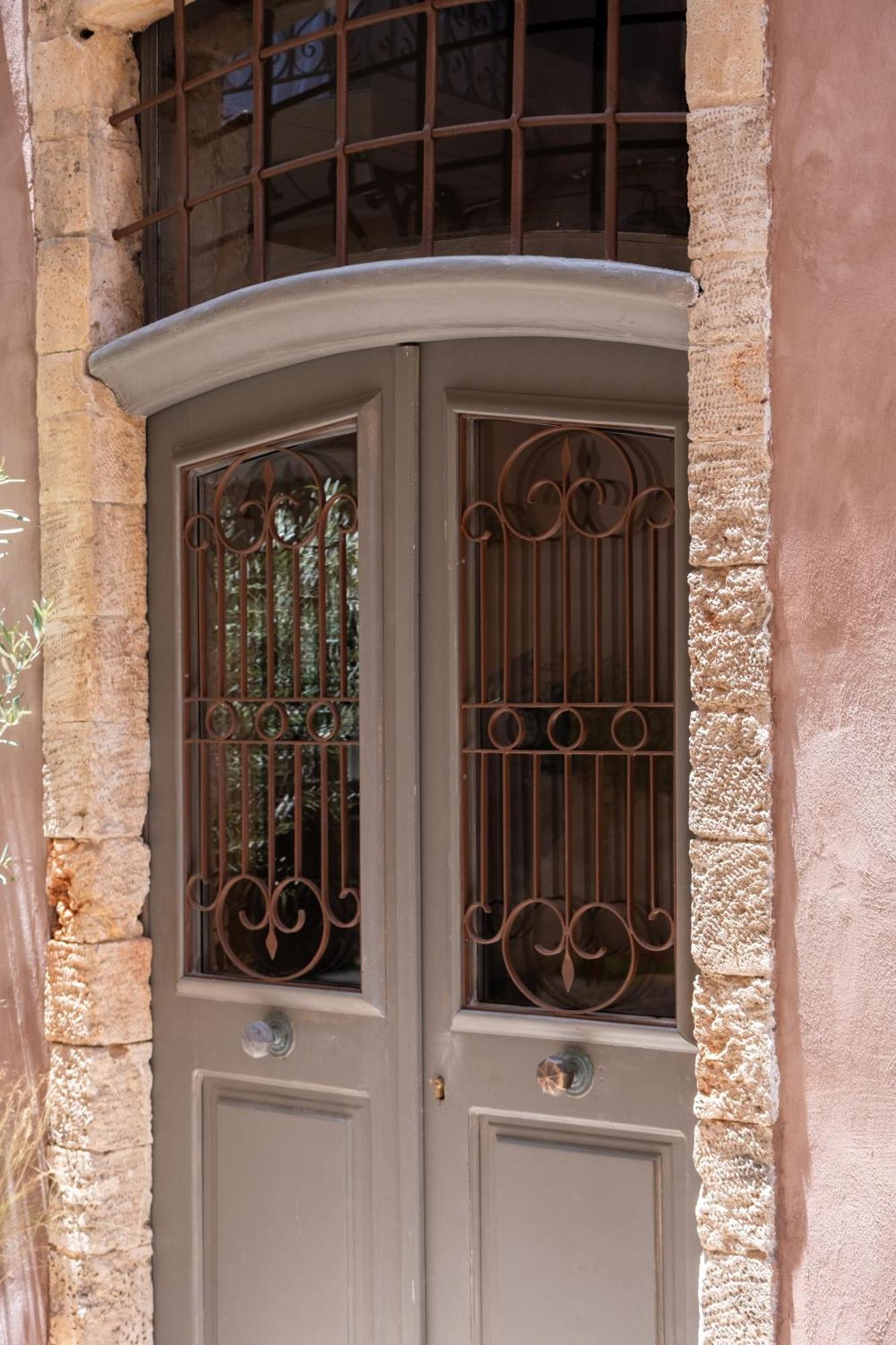 Qualia Slowlife Suites La Canea Esterno foto