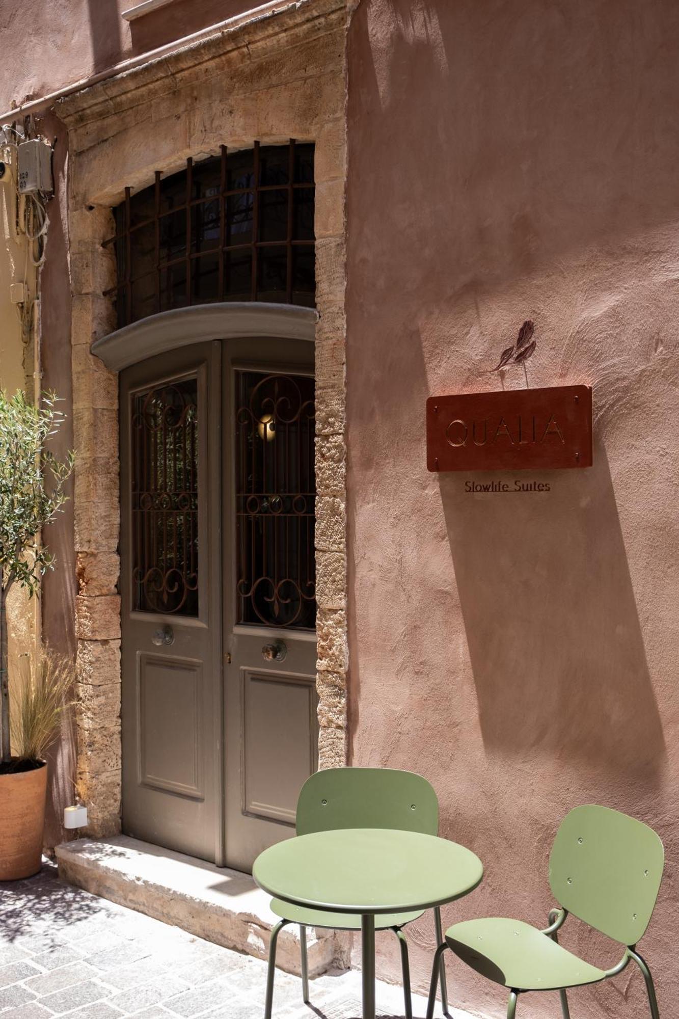 Qualia Slowlife Suites La Canea Esterno foto